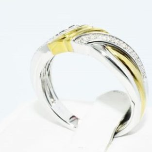 תכשיט לכלה ולערב: טבעת כסף וציפוי זהב בשיבוץ יהלומים לבנים מידה: 10.25