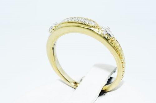 תכשיט לכלה ולערב: טבעת כסף בציפוי זהב בשיבוץ יהלומים לבנים מידה: 7.25