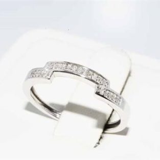 תכשיט לכלה ולערב: טבעת זהב לבן בשיבוץ 24 יהלומים מידה: 7.25